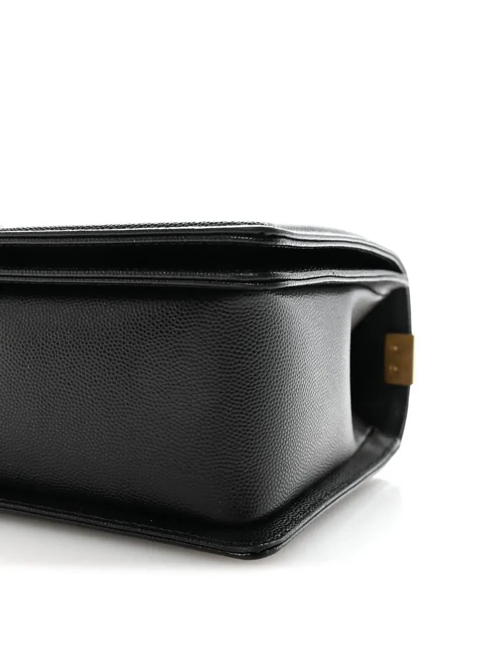 Chanel Caviar Quilted New Medium Boy #321970C45B